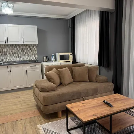 Cenova Hotel