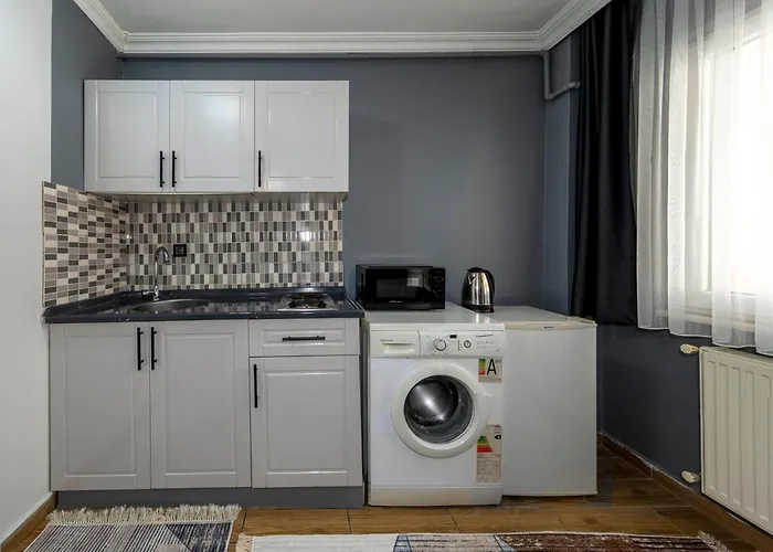 Cenova איסטמבול