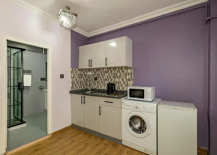 Cenova Κωνσταντινούπολη