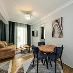 Hotel Cenova 2*
